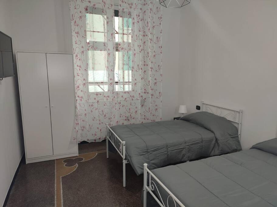 Benny Appartamento 3 Camere Da Letto Ad Uso Esclusivo Genova Aeroporto Bagian luar foto